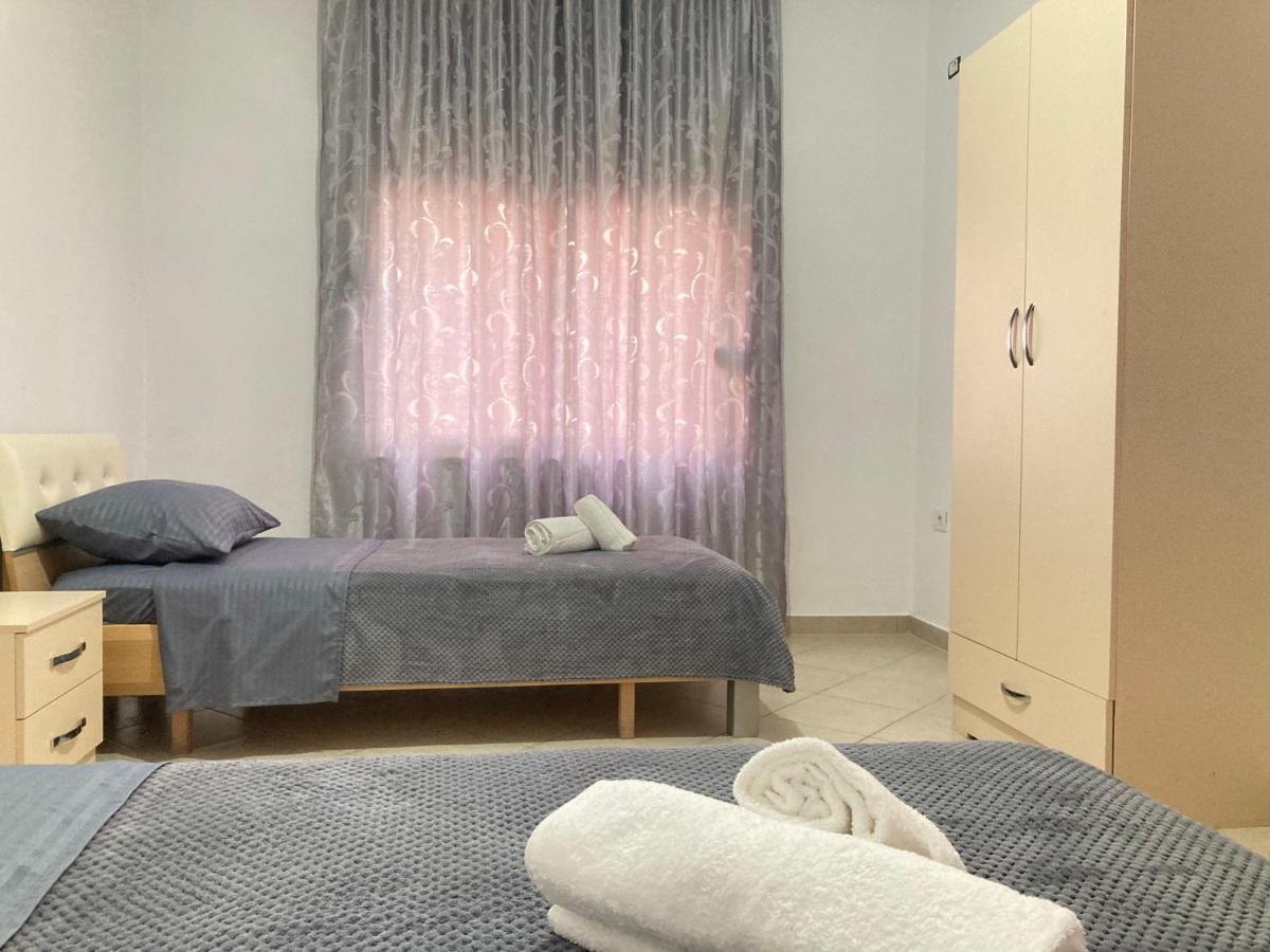 Lungomare Holiday Apartments Durrës Buitenkant foto