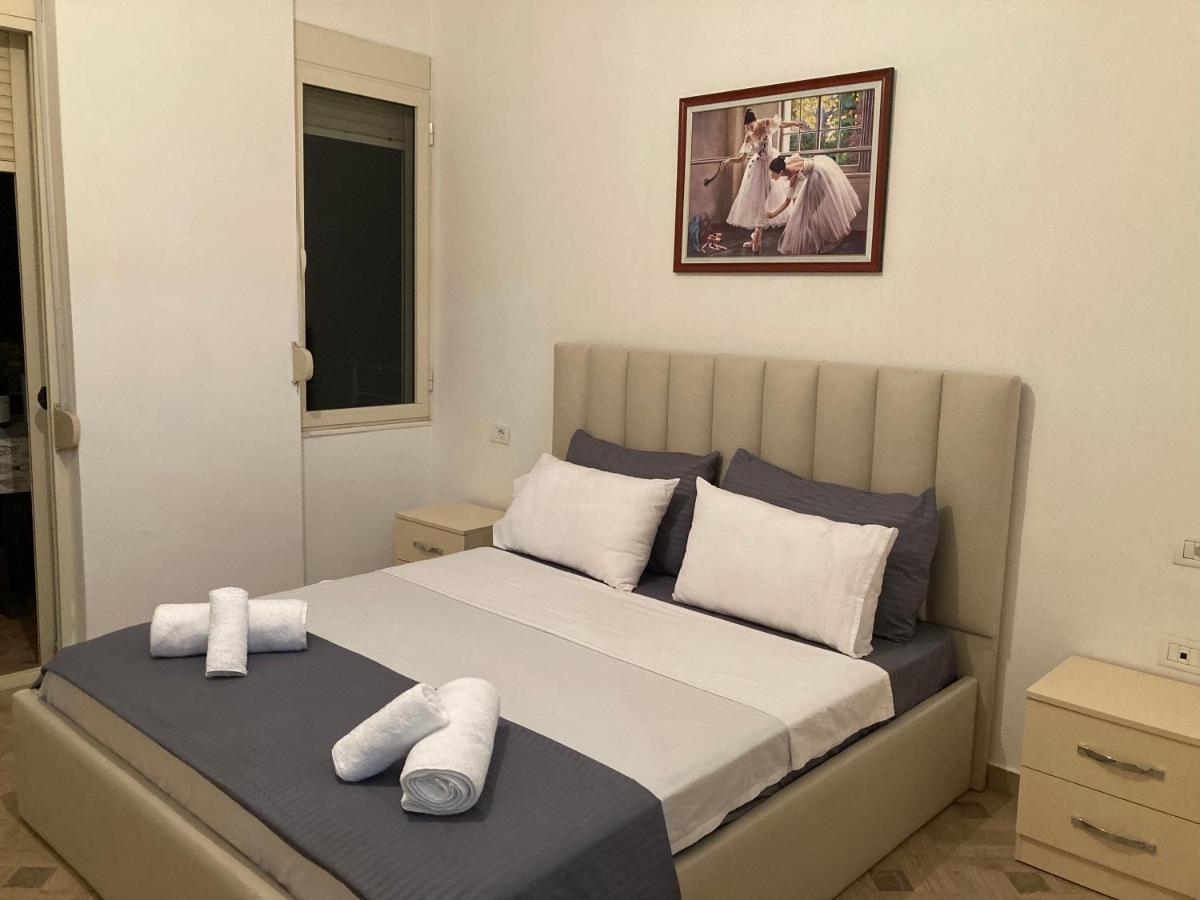 Lungomare Holiday Apartments Durrës Buitenkant foto