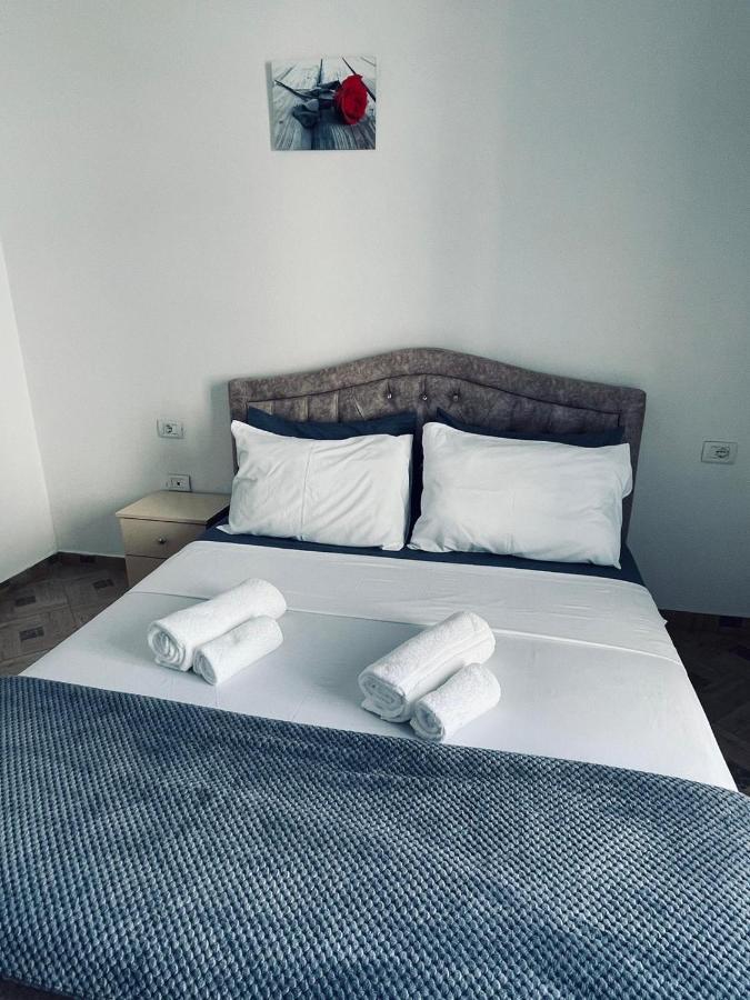 Lungomare Holiday Apartments Durrës Buitenkant foto