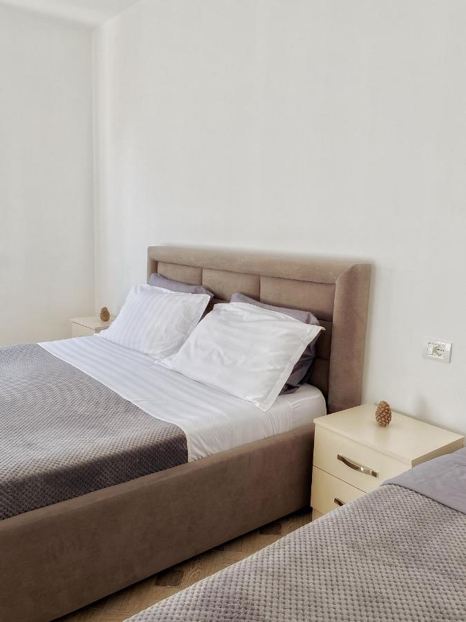 Lungomare Holiday Apartments Durrës Buitenkant foto