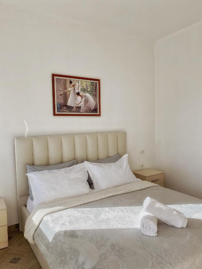 Lungomare Holiday Apartments Durrës Buitenkant foto